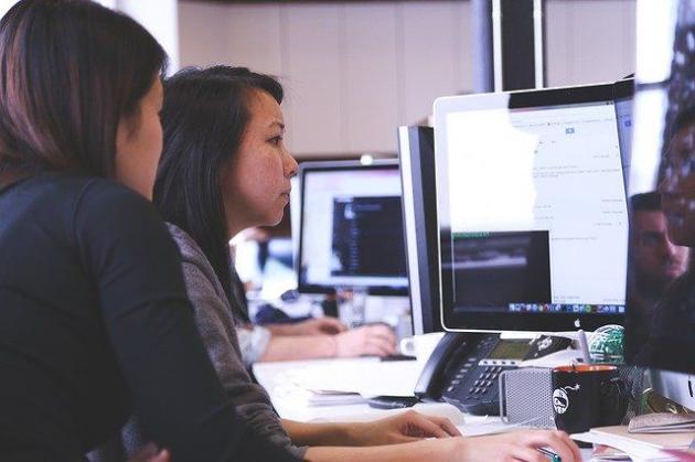 Gubitosi (TIM): "La cittadinanza passa anche attraverso l'educazione al digitale, bisogna dotarsi di competenze appropriate. La fibra ci sarà dall'anno prossimo"