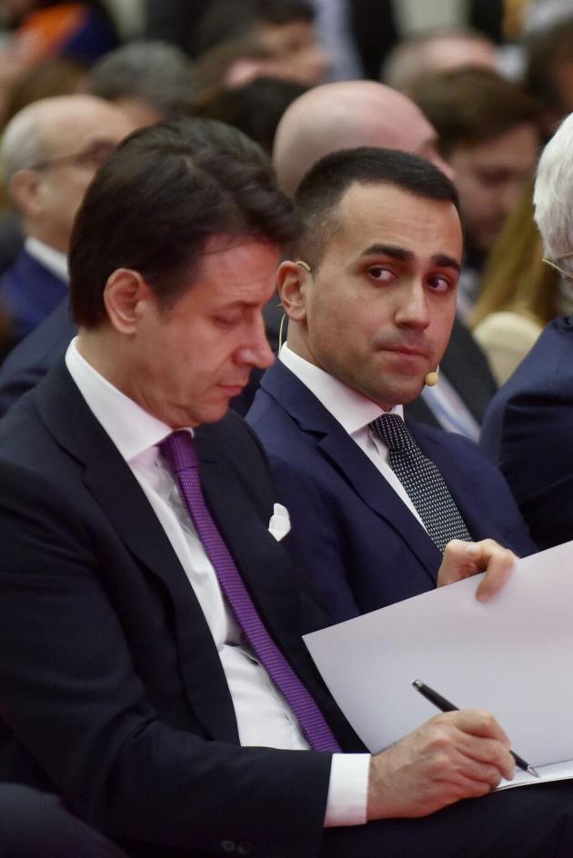 Governo, fonti M5S: 'Italia Viva cerca visibilità, fiducia in Conte'