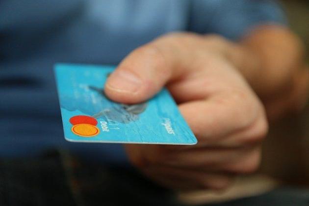 Cashback Natale al via: come funziona, come iscriversi, requisiti. Tutto quello che c'è da sapere