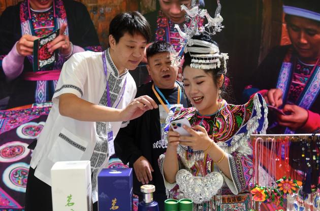 Cina: Guangxi, Guilin ospita China-ASEAN Expo Tourism Exhibition (1)