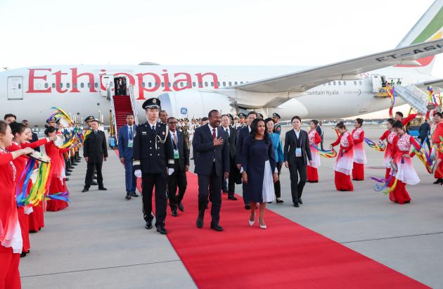 Cina: primo ministro etiope arriva a Pechino per Belt and Road Forum