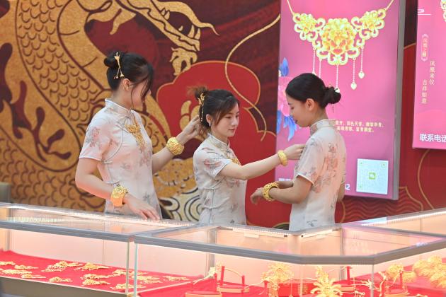 Cina: produzione, consumo di oro in aumento in primi nove mesi 2023