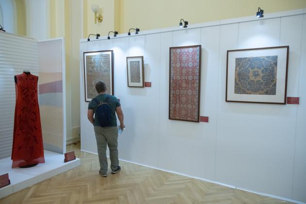 Ungheria: Budapest ospita mostra d'arte su seta cinese (1)