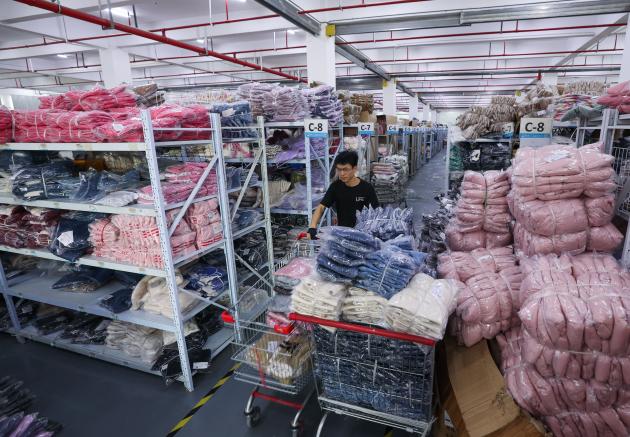 Cina: volume consegne espresse segna nuovo record durante il "Double 11"