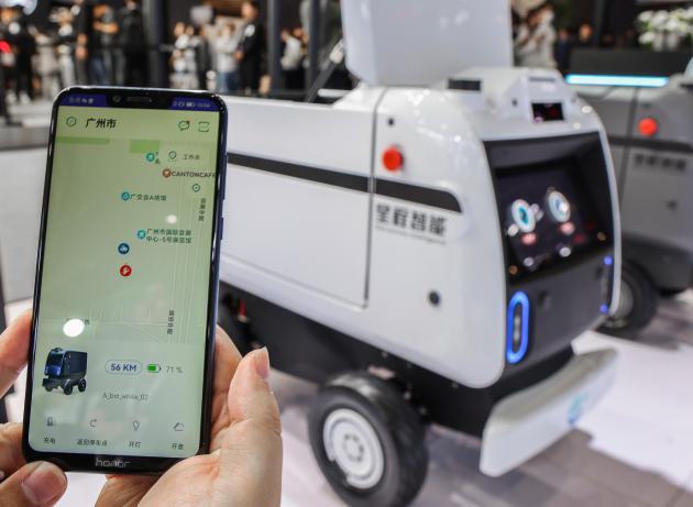 Cina: sistemi guida autonoma a fiera internazionale auto di Guangzhou (3)