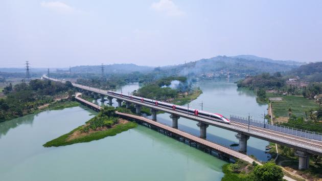 Cina: pubblica documento su visione, azioni per cooperazione B&R in prossimo decennio