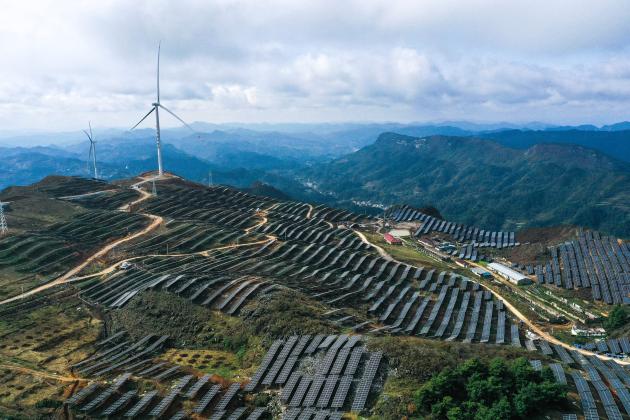 Cina: capacità installata energia rinnovabile aumenta a gennaio-ottobre