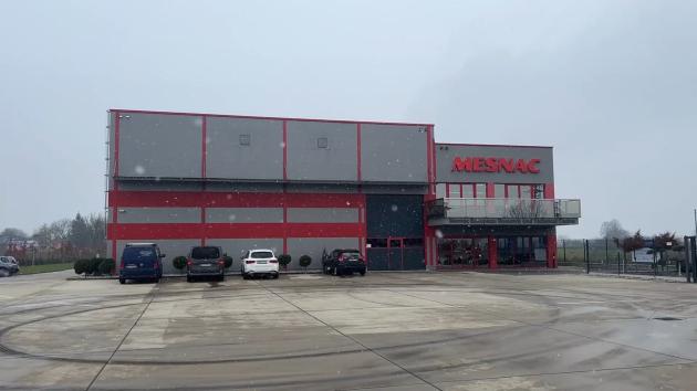 Cina-Slovacchia: partnership alza standard macchinari per pneumatici in Europa
Filiale slovacca di fornitore cinese è ora membro di Tyre Curing Press Work Group del CEN