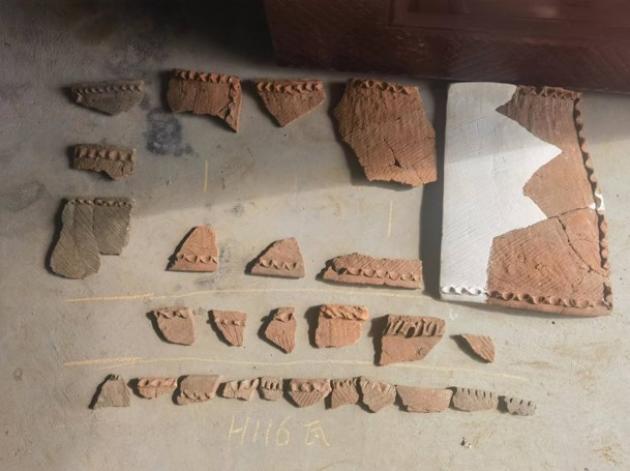Cina: Henan, rinvenuta terracotta a forma di tegola di 5.800 anni fa