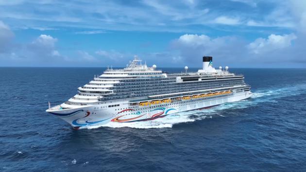 Cina: prima grande nave da crociera costruita dal Paese inizia attività di prova
Adora Magic City, della CSSC Shanghai Waigaoqiao Shipbuilding, è partita domenica da Shanghai