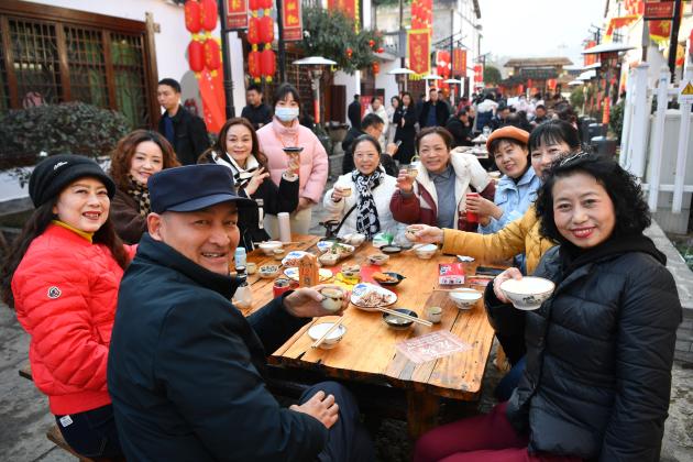 Cina: Shaanxi, Shiquan ospita banchetto di Paotang (3)