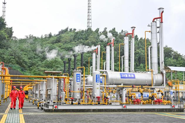 Cina: produzione gas naturale, +5,8% nel 2023