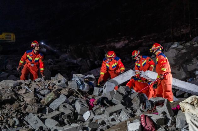 Cina: in corso operazioni di soccorso per frana nello Yunnan (1)