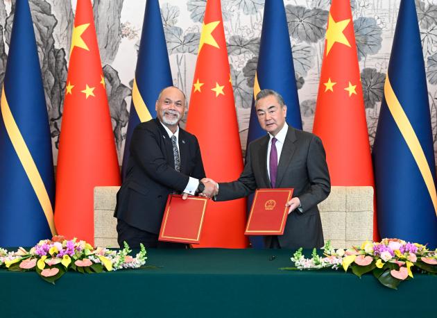 Cina-Nauru: firmano comunicato congiunto su ripresa relazioni diplomatiche 