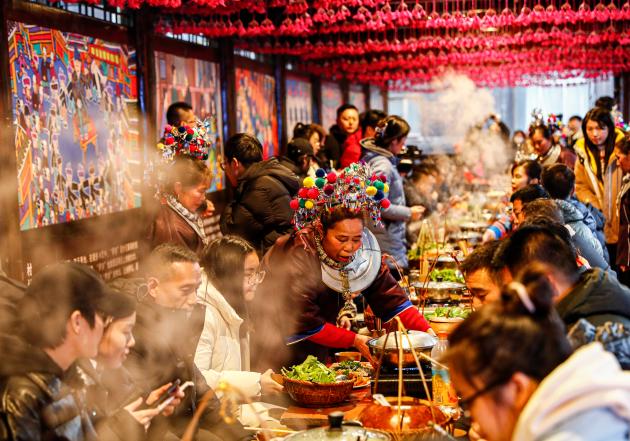 Cina: attività non manifatturiera accelera crescita a gennaio