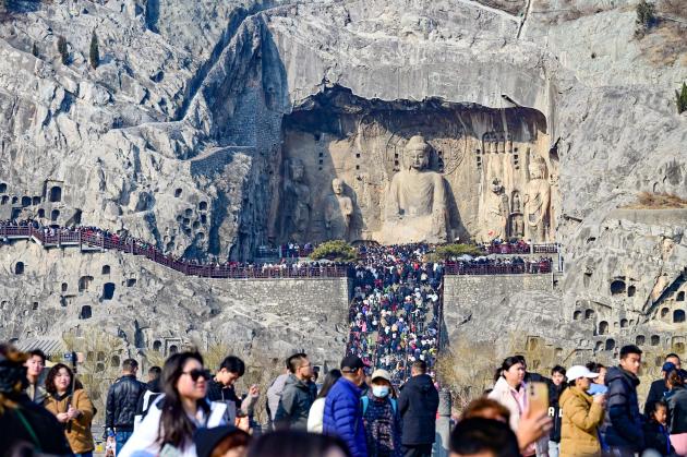 Cina: viaggi a lunga distanza per vacanza estesa della Festa di primavera