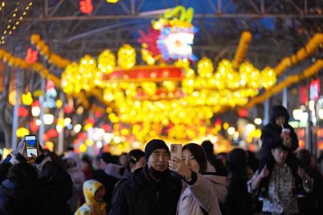 Cina: celebrazioni per la Festa delle lanterne (2)