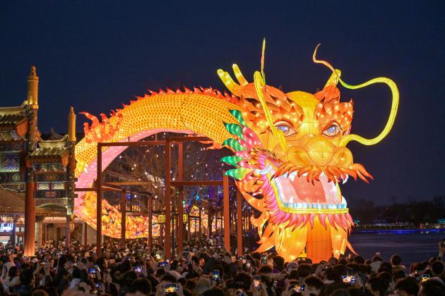 Cina: celebrazioni per la Festa delle lanterne (1)
