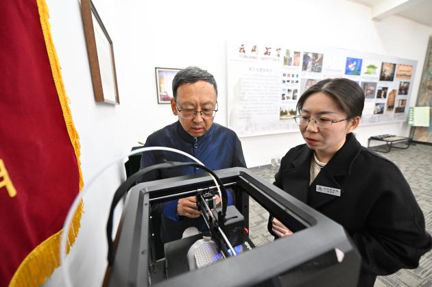 Cina: Shanxi, deputato a NPC promuove conservazione grotte Yungang (2)