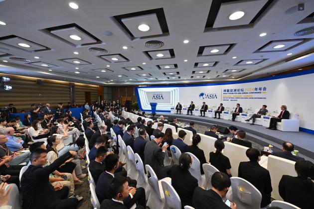 Cina: Hainan, tavola rotonda a Boao Forum for Asia (2)