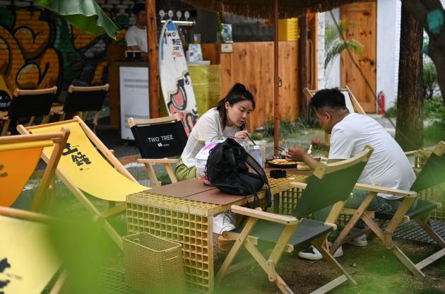 Cina: Shaanxi, sviluppo del villaggio di Liyukou (1)
