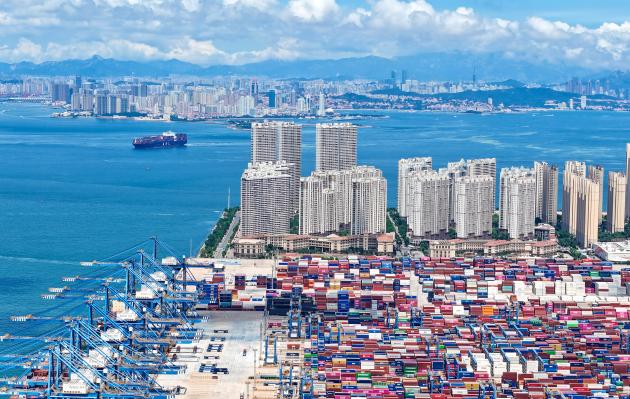 Cina: commercio estero +2,9% a gen-giu