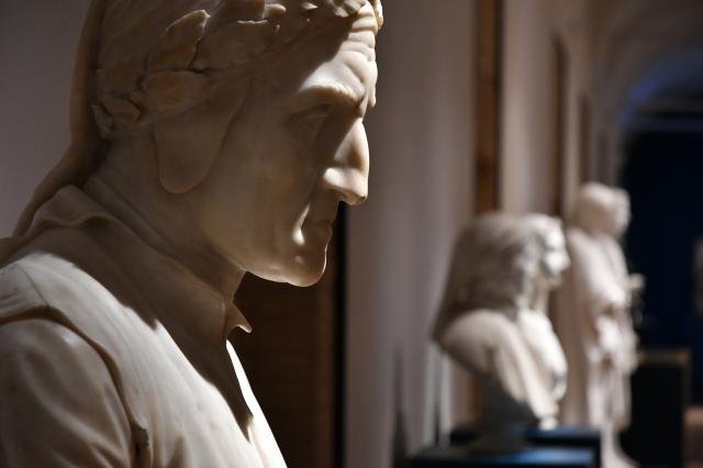 Busto di Dante, 1813 Roma, Musei Capitolini, Protomoteca Capitolina