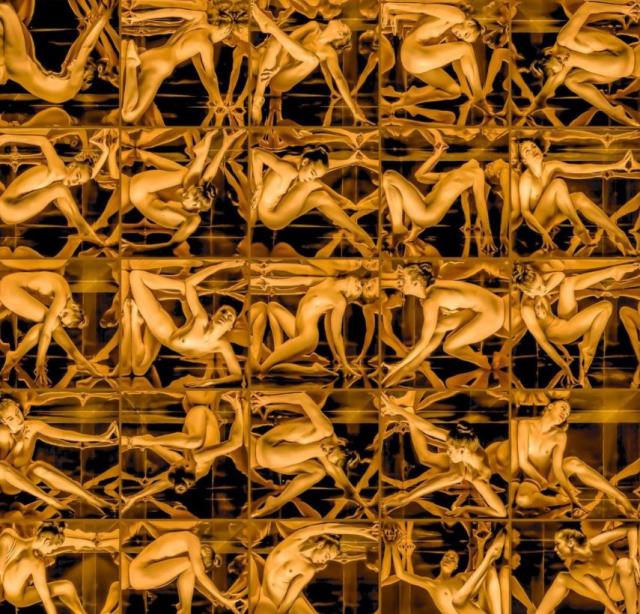 Jeff Robb Mirror 1 (gold) Lenticular Photograph 100 X 100 cm 39.37 x 39.37 in Edition of 9