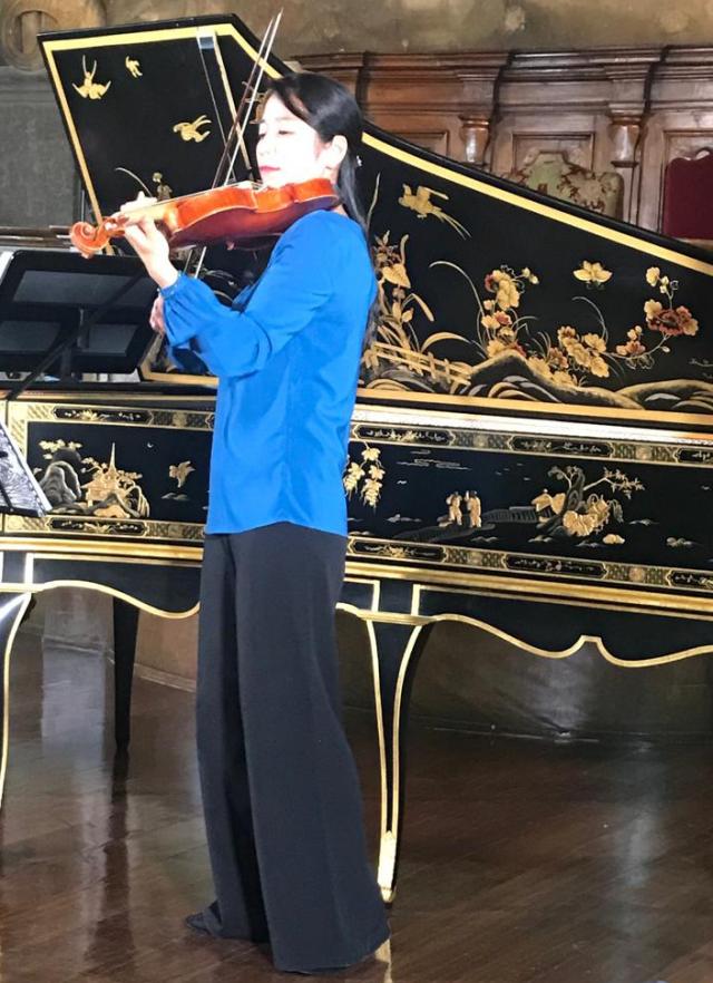 Musiche francesi rococ&ograve; nella Sala del Cenacolo del Museo della Scienza e della Tecnologia di Milano.