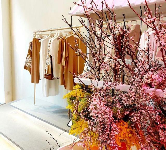 Elena Mir&ograve;, Jo Squillo - Beautiful, Powerful