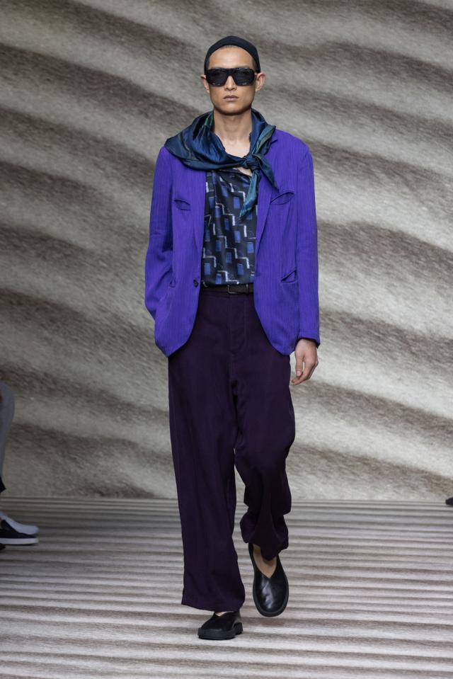 Giorgio Armani Collezione SS23