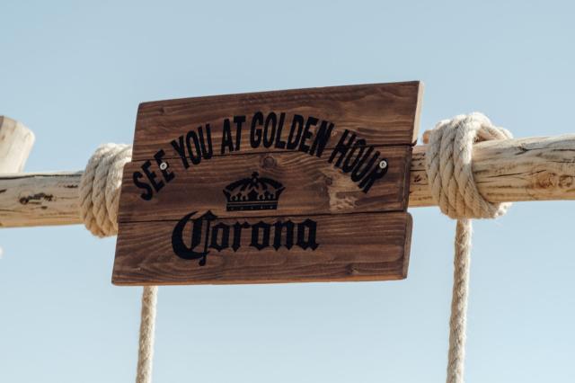Corona Natural Bar