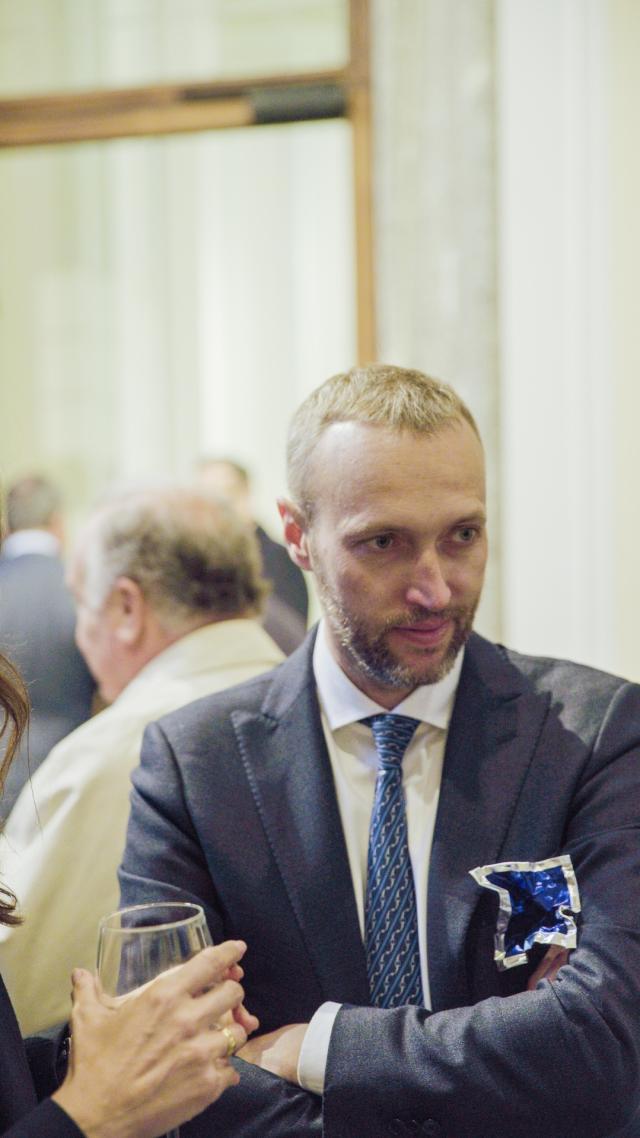 Entropia Cosmica di Tiziana Lorenzelli a cura di Vera Canevazzi e Margherita Strada