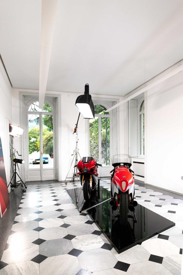 MV Agusta Superveloce 1000