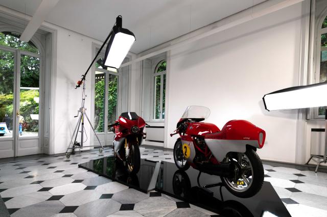 MV Agusta Superveloce 1000