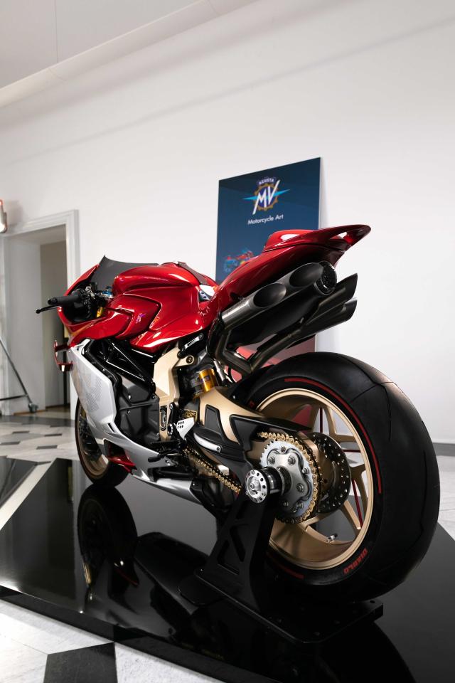 MV Agusta Superveloce 1000