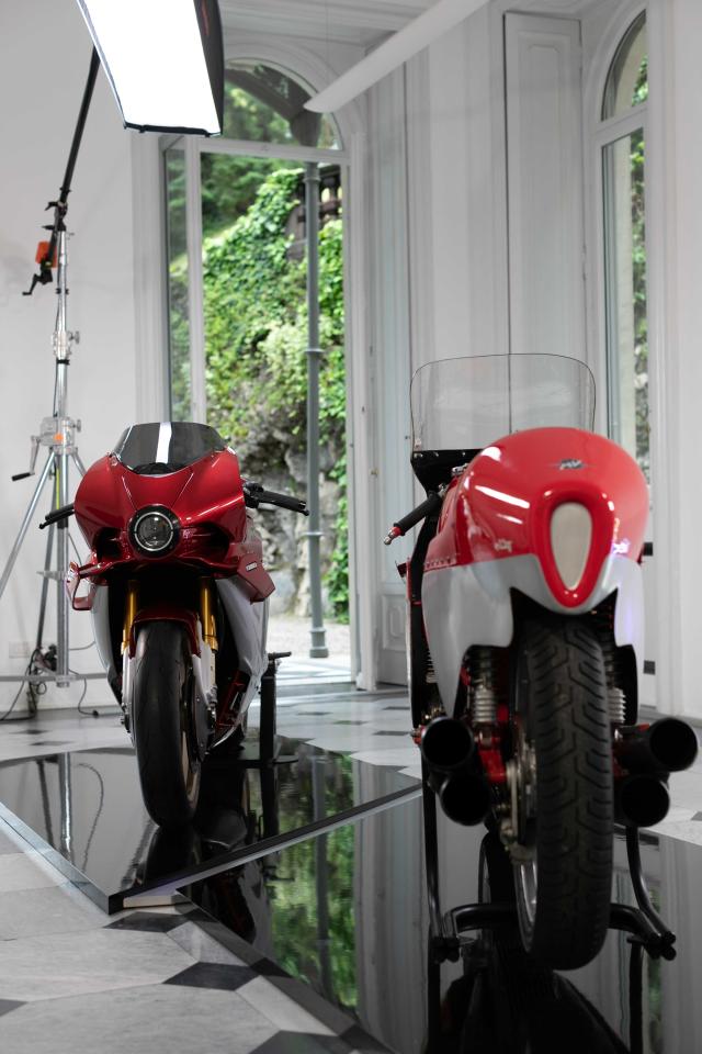 MV Agusta Superveloce 1000