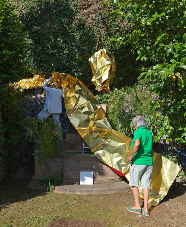 Gold Installation di Tiziana Lorenzelli al Museo Internazionale di Portofino