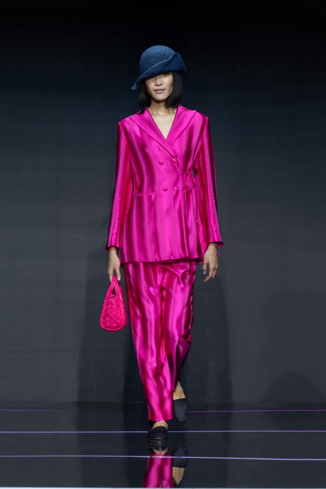 EMPORIO ARMANI WOMENSWEAR SHOW SS2024