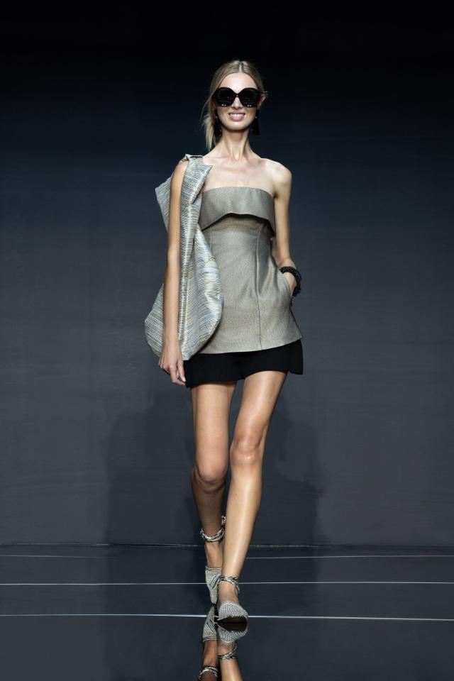 EMPORIO ARMANI WOMENSWEAR SHOW SS2024