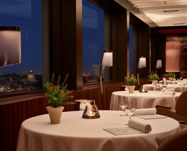 La sala interna de La Pergola