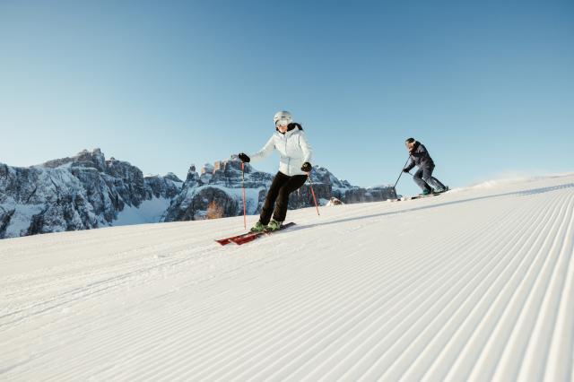 Alta Badia, sciare all'alba