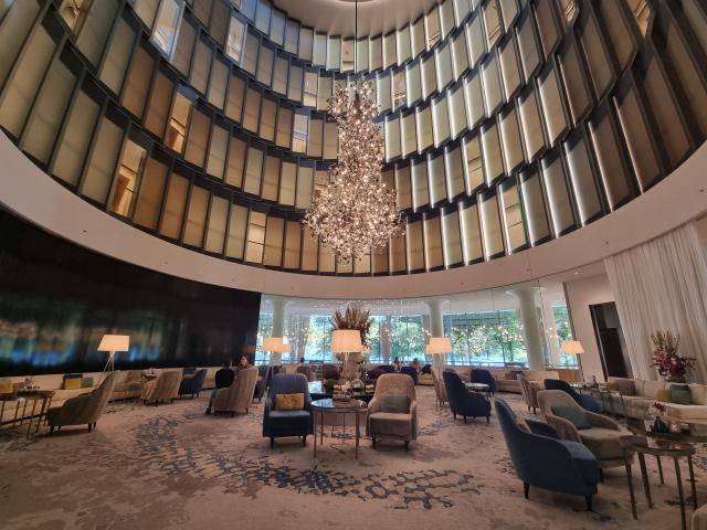 L'atrio dell'Hotel The Fontenay