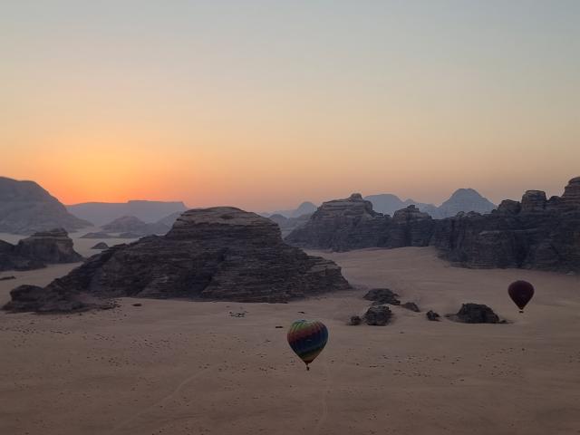 Il Wadi Rum all'alba