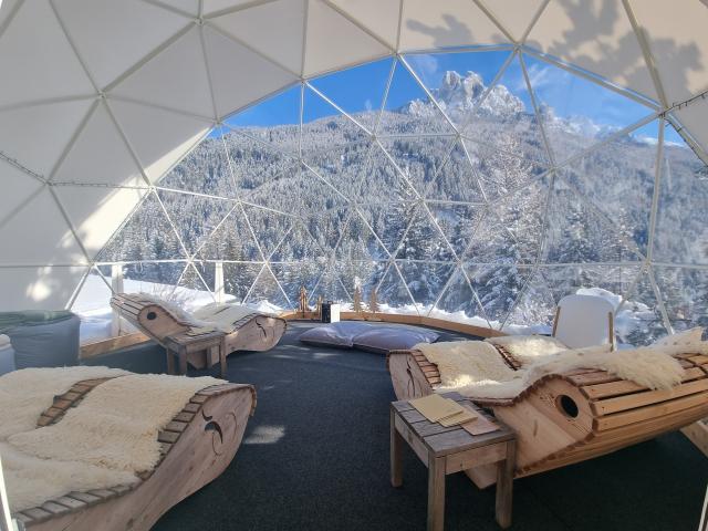 La cupola geodetica dell'Olympic Spa Hotel