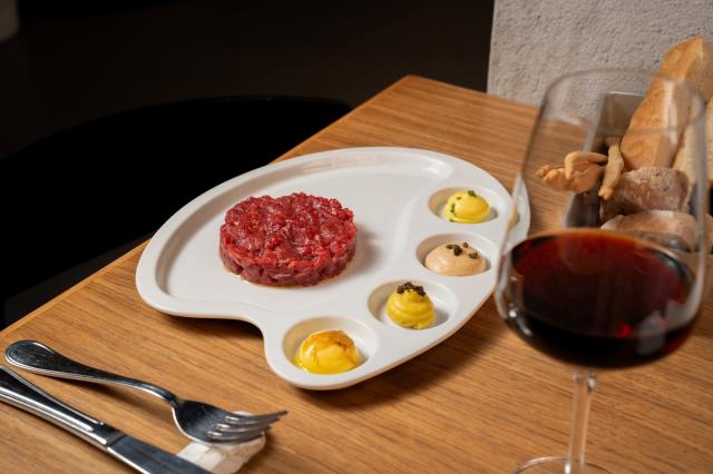 Tartare di carne e uova