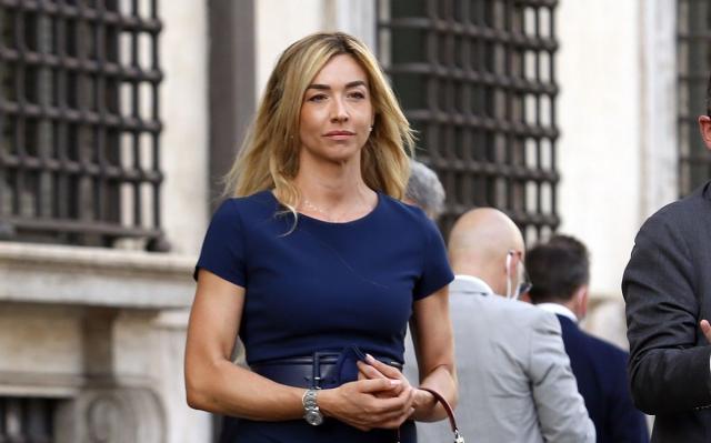 Silvia Salis, l'ex campionessa olimpica aggredita dal tassista: "Voleva i contanti, ha detto che la pacchia &egrave; finita"