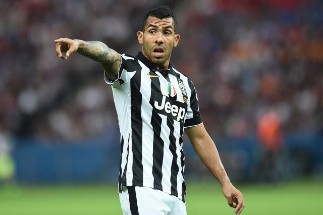Tevez, malore improvviso in casa per l'allenatore: ha perso i sensi e ha sbattuto la testa sul tavolo