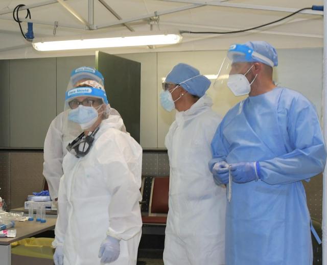 Covid, contagi a -56% nella 3a settimana di dicembre 2023 (vs. stesso periodo 2022), ma scatta l'allarmismo con un +7,2% senza considerare la stagionalit&agrave;