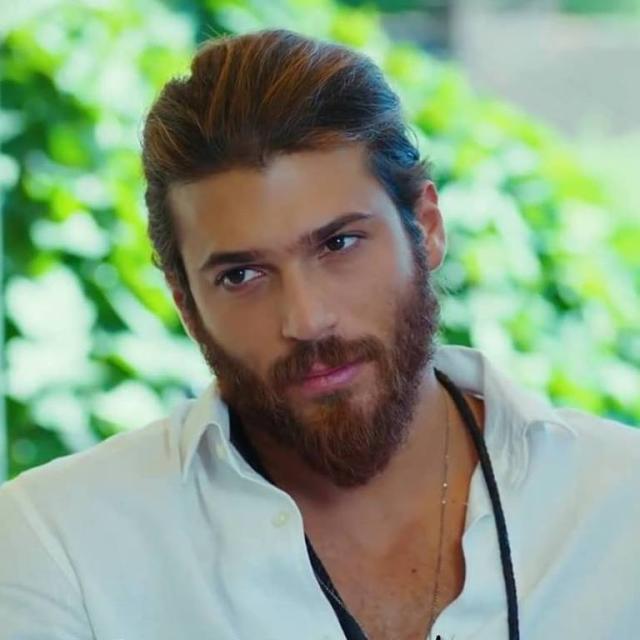 Can Yaman 